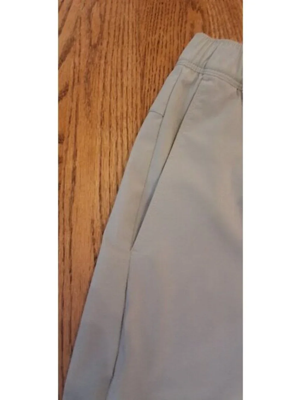 The North Face Men's Light Gray Athletic Shorts Size S